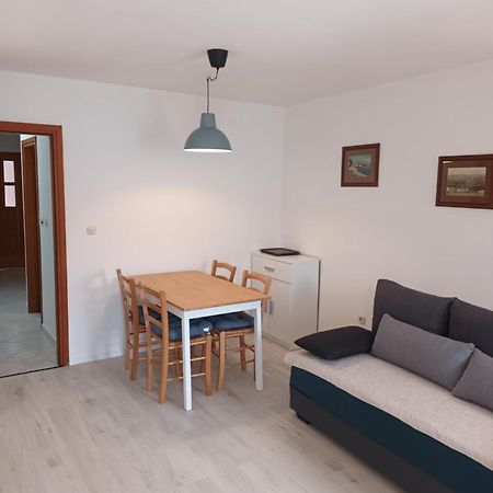 Apartments Dorcic Baška Exteriör bild