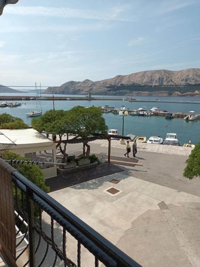Apartments Dorcic Baška Exteriör bild