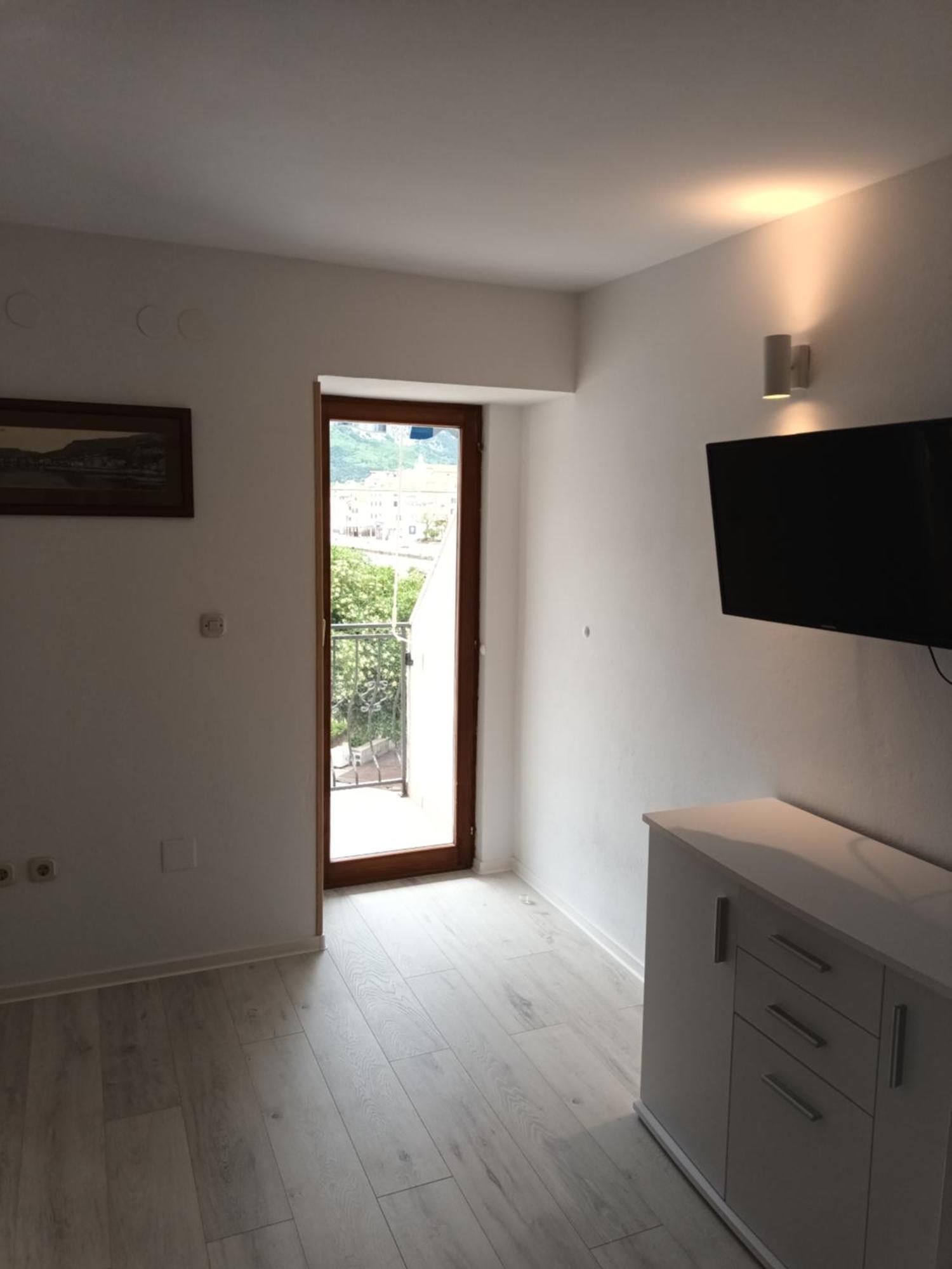 Apartments Dorcic Baška Exteriör bild